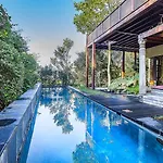 Table Mountain Villa